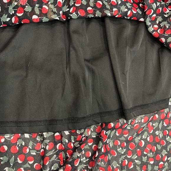 [M]Axara Paris Deep V Tied Neck S/S Cherry Pinapple Chiffon Dress - Picture 8 of 13